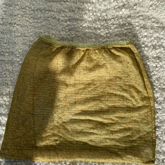 Yellow Frilly Skirt - Picture 2 of 4